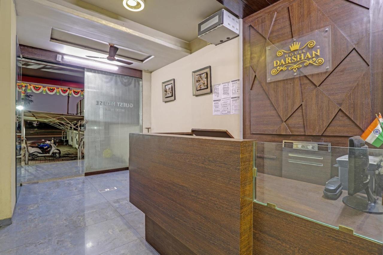 Oyo 82461 Hotel Darshan Banquet And Rooms Surate Extérieur photo